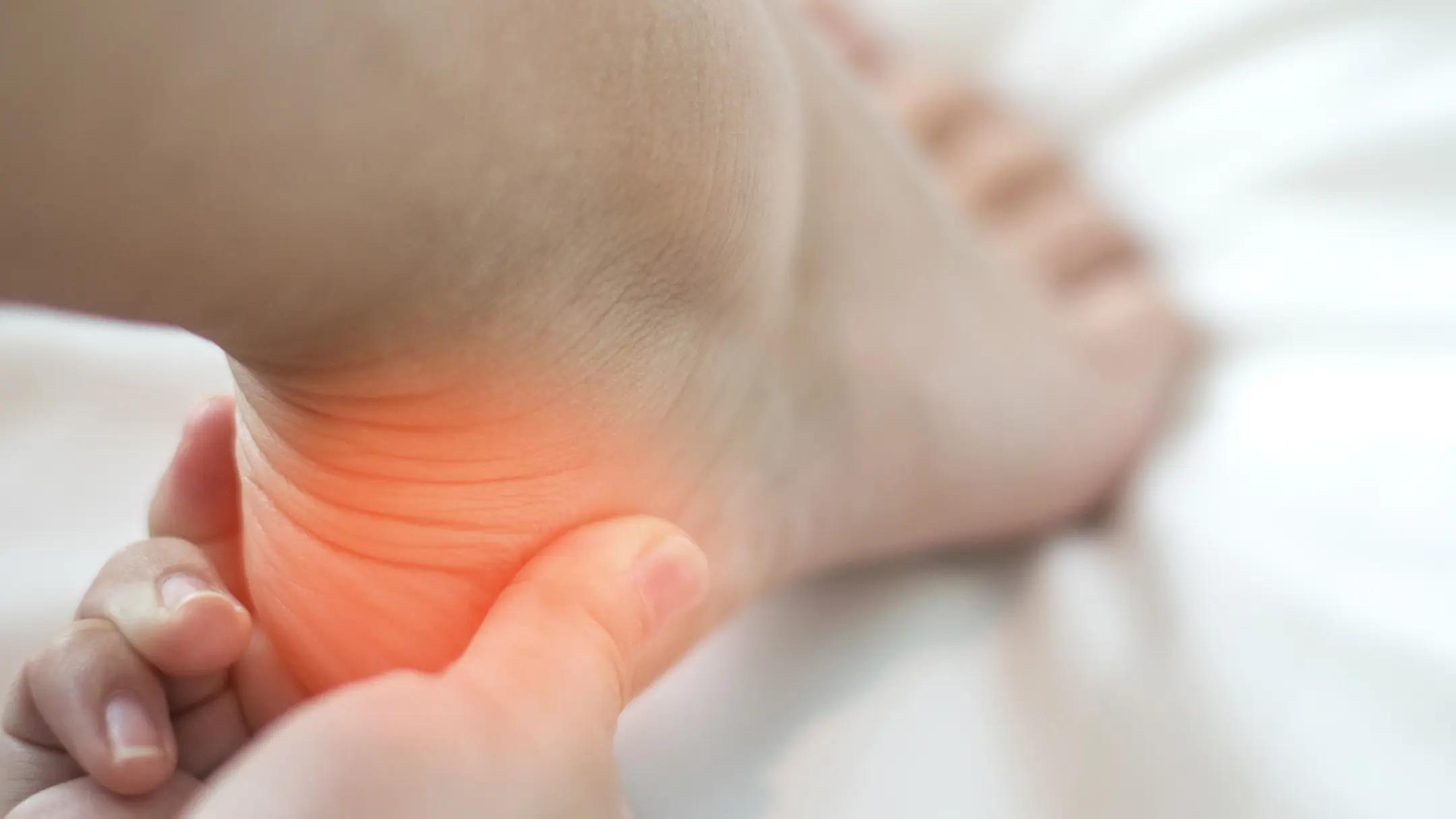 Shockwave Therapy for Heel Spurs: Differentiating Heel Spurs vs Plantar Fasciitis and Effective Treatments